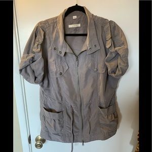 Light weight short sleeves jacket